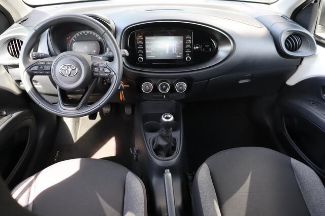 Toyota AYGO X 1.0 VVT-i MT Play