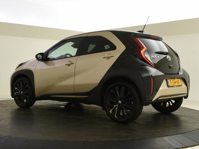 Toyota AYGO X 1.0 VVT-i S-CVT Premium | JBL | Halfleer | Navigatie |