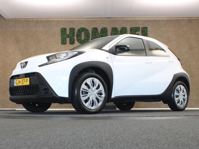 Toyota AYGO X 1.0 VVT-i MT Play - ORIGINEEL NEDERLANDSE AUTO - AFKOMSTIG VAN 1E EIGENAAR - ADAPTIEVE CRUISE CONTROL - CAMERA - AIRCO - APPLE CARPLAY/ ANDROID AUTO - ELEKTRISCHE RAMEN VOOR