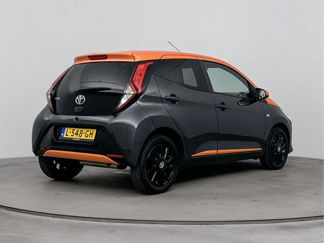 Toyota AYGO 1.0 VVT-i x-JBL | NL-Auto | JBL Premium Audio | Apple Carplay / Android Auto |