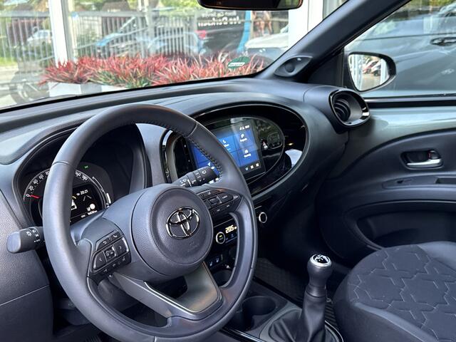 Toyota AYGO X 1.0 VVT-i MT Envy - JBL sound | PDC v+a | Carplay | ACC | Stoelverw.