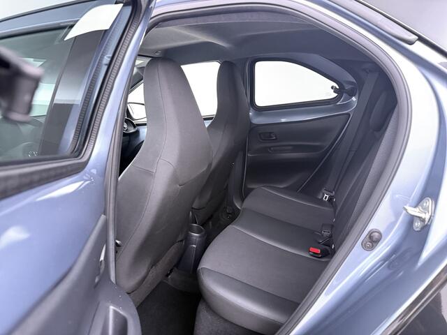 Toyota AYGO X 1.0 VVT-i S-CVT Envy | Navigatie | PDC |