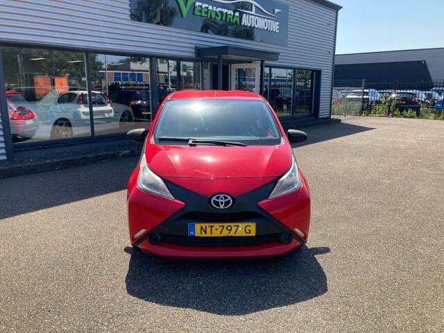 Toyota AYGO 1.0 VVT-i 5Drs x-fun. Nw APK. Airconditioning. bouwjaar 2017