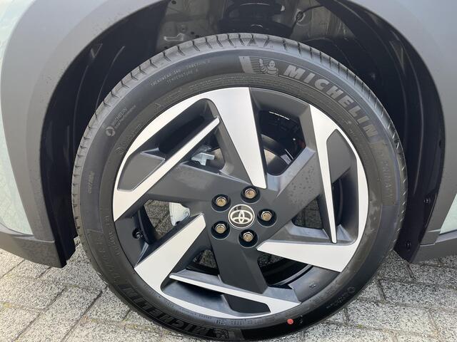 Toyota AYGO X Hybrid 115 envy | JBL Pack | ¤ 1.500 extra inruilwaarde |