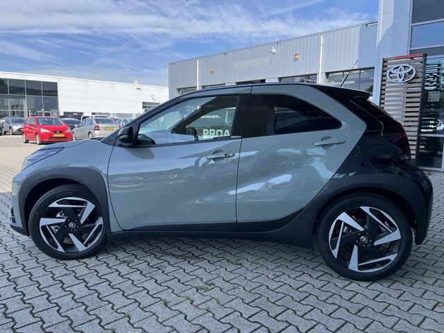 Toyota AYGO X Hybrid 115 envy Lounge Pack CABRIO