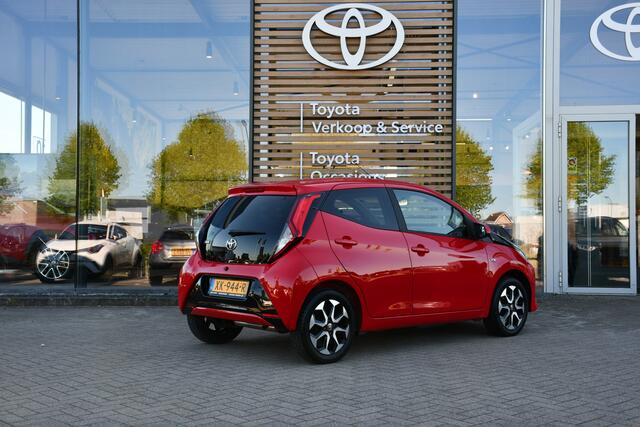 Toyota AYGO 1.0 VVT-i x-joy 5-deurs 72pk | Climate Control | Lichtmetalen velgen 15" | Achteruitrijcamera |
