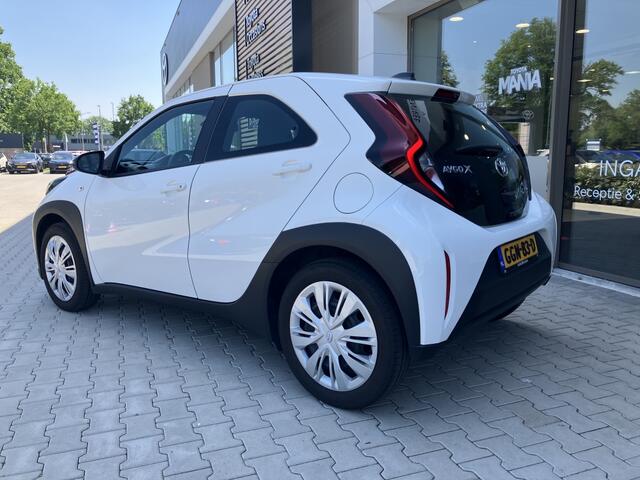Toyota AYGO X 1.0 VVT-i Play | Apple Car-Play | Camera (16616km)