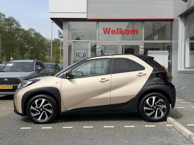 Toyota AYGO X 1.0 VVT-i MT Pulse | GEEN AFLEVERKOSTEN | Apple/Android, Cruise control, 17inch velgen, Voorstoelen verwarmd