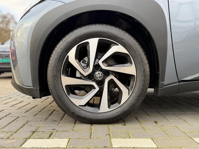 Toyota AYGO X 1.0 VVT-i MT Pulse | GEEN AFLEVERKOSTEN | Apple/Android, Cruise control, Lichtmetalen velgen 17", Voorstoelen verwarmd