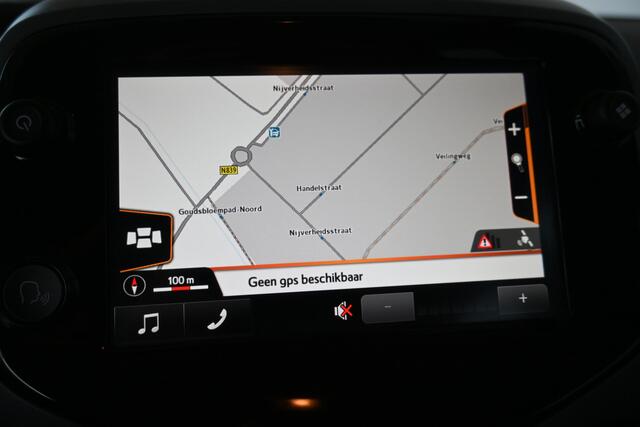 Toyota AYGO 1.0 VVT-i x-play limited Airco LED Carplay 1e Eigenaar Goed Onderhouden! Inruil Mogelijk!
