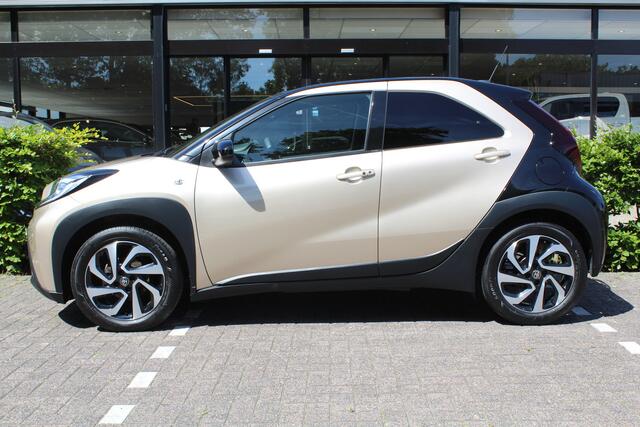 Toyota AYGO X 1.0 VVT-i MT Premium | Rijklaar | PDC | Keyless | Apple/Android | Clima | Adap.Cruise | Stoelverw. | Camera