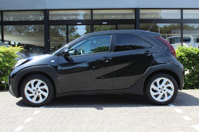 Toyota AYGO X 1.0 VVT-i MT First | Rijklaar | Stoelverw. | Apple/Android | Clima | Adap. cruise