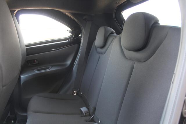 Toyota AYGO X 1.0 VVT-i MT First | Rijklaar | Stoelverw. | Apple/Android | Clima | Adap. cruise