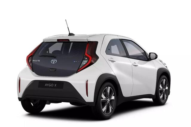 Toyota AYGO X Hybrid 115 Play , 17" lichtmetalen velgen, Nieuw en snel leverbaar (augustus 2026) met ¤1.500 inruilpremie