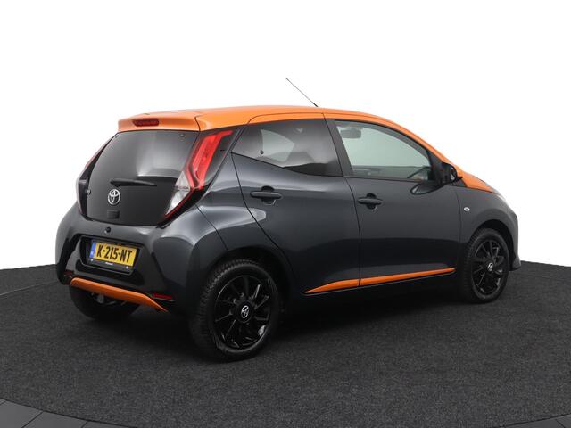 Toyota AYGO 1.0 VVT-i X-JBL 5drs | Climate control | Apple car play-android auto |