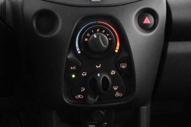 Toyota AYGO 1.0 VVT-i x-fun | Airco | Bluetooth |