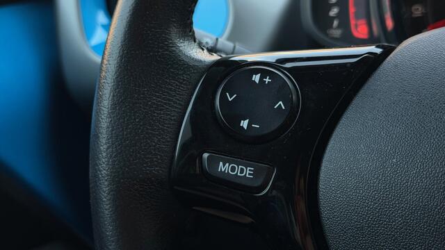 Toyota AYGO 1.0 VVT-i x-play, Carplay, Camera, Airco