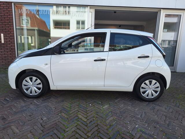 Toyota AYGO 1.0 VVT-i X-Fun 5Drs /68.000 Km/Airco/Bluetooth/Led/Garantie