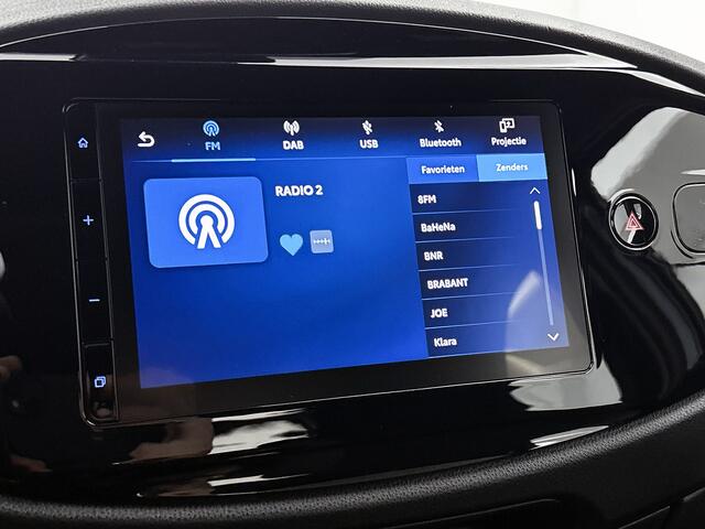 Toyota AYGO X 1.0 VVT-i MT Play | BTW voertuig | Dealer onderhouden | Apple CarPlay/Android Auto | Cruise Control Adaptive | Airco | Achteruitrijcamera |