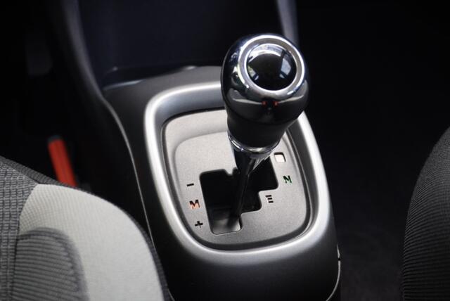 Toyota AYGO 1.0 VVT-i x-play Automaat | CarPlay | Camera | NAP | Airco