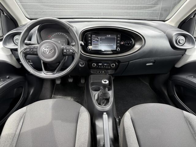 Toyota AYGO X 1.0 VVT-i MT Play Camera/Appple/Android/Stoelwarm/keyless