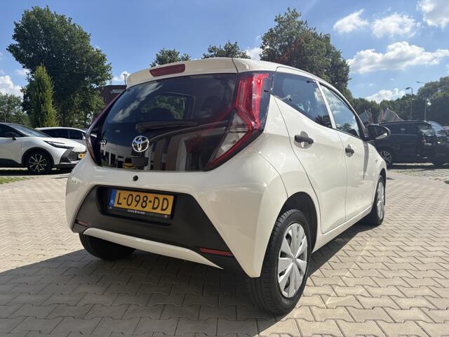 Toyota AYGO 1.0 VVT-i x-fun