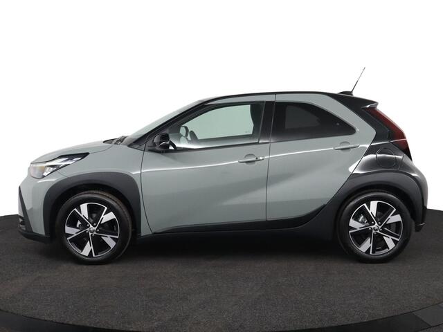 Toyota AYGO X Hybrid 115 pulse | Parkeersensoren | Apple Carplay/Android Auto | Climate-Control |
