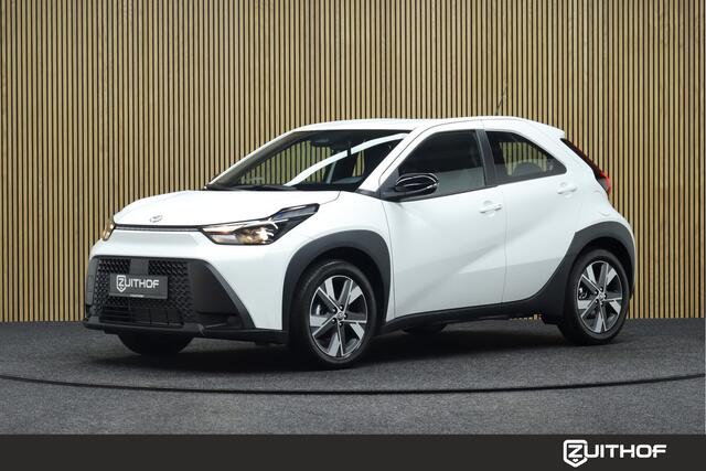 Toyota AYGO X Hybrid 115 pulse | Adaptive-cruise | Camera | Clima | Apple Carplay & Android Auto | Maps Navigatie | Stoelverwarming