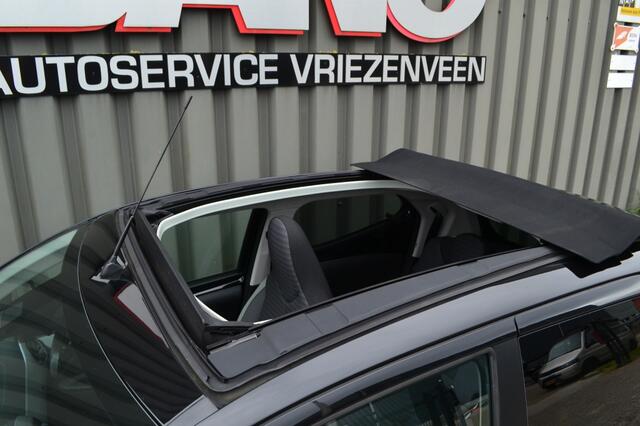 Toyota AYGO 1.0 VVT-i X-First Camera/Cabrio/Airco/Cruise Control