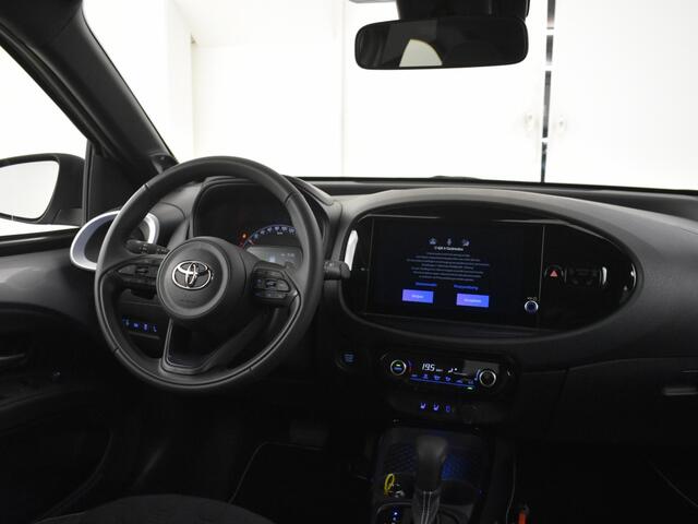 Toyota AYGO X 1.0 VVT-i S-CVT JBL-Edition | PDC | Halfleer | Stoelverw. |