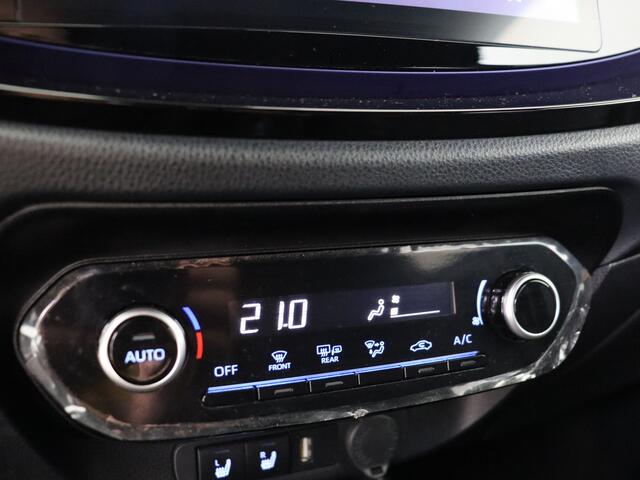Toyota AYGO X 1.0 VVT-i MT Envy Canvas Dak | BTW Voertuig | Keyless Entry/Start | Stoelverwarming | Parkeersensoren voor+achter | Climate Control | Draadloze telefoonlader | Apple CarPlay/Android Auto | Cruise Control Adaptive |