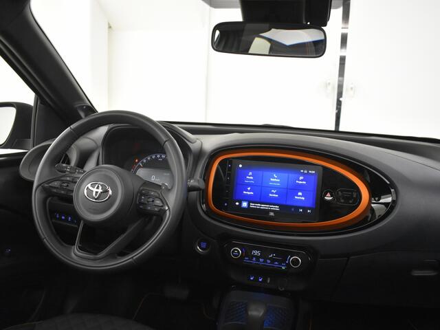 Toyota AYGO X 1.0 VVT-i S-CVT Limited | Open dak | JBL | Halfleer | Navigatie