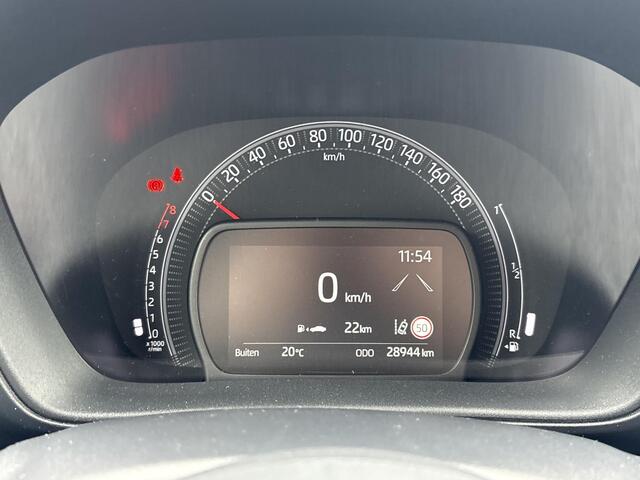 Toyota AYGO X 1.0 VVT-i MT Premium **STOELVERWARMING/ JBL AUDIO/ KEYLESS**