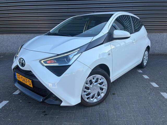 Toyota AYGO 1.0 VVT-i x-play, NAP, cruise control, camera