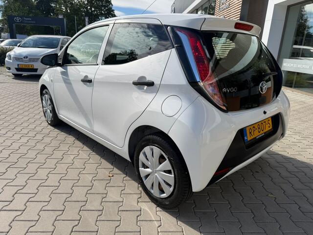 Toyota AYGO 1.0 VVT-i x-fun