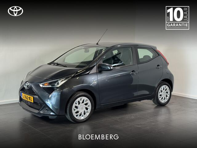 Toyota AYGO 1.0 VVT-i x-play | Achteruitrijcamera | Airco | CarPlay |