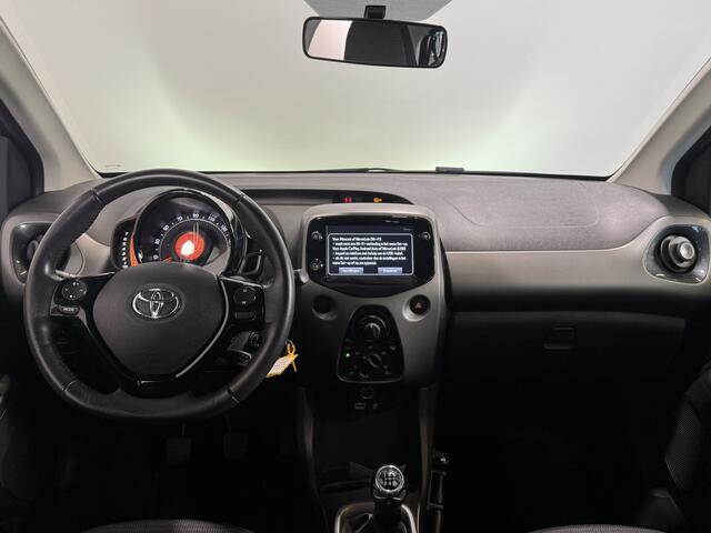 Toyota AYGO 1.0 VVT-i x-play | Achteruitrijcamera | Airco | CarPlay |