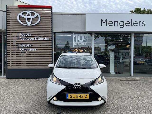 Toyota AYGO 1.0 VVT-i X-Play | Camera | NL-Auto | Navigatie