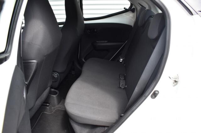 Toyota AYGO 1.0 VVT-I X / GOED ONDERHOUDEN