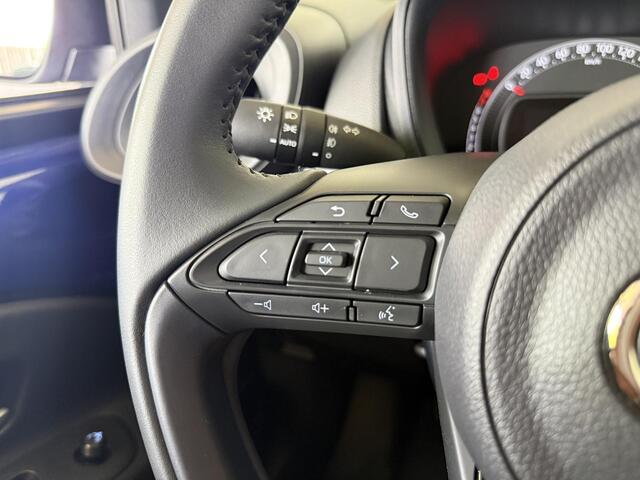 Toyota AYGO X 1.0 VVT-i MT First | 17"LMV | ALL-Season | Stoelverw. | Carplay | All-in rijklaarprijs