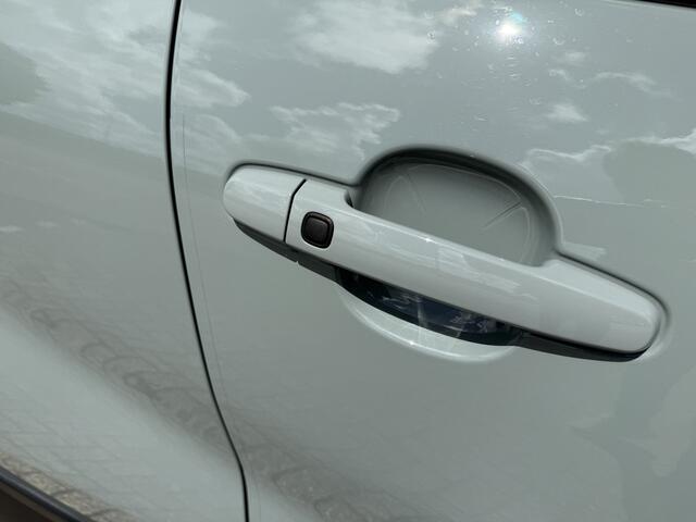 Toyota AYGO X 1.0 VVT-i CVT Envy Cabriotop Navi Camera Keyless Pdc