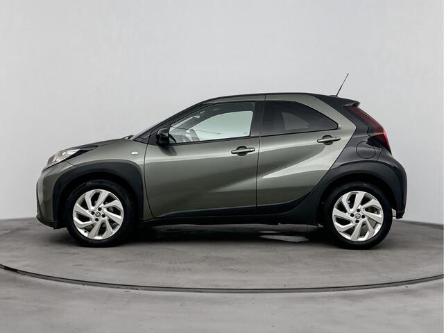 Toyota AYGO X 1.0 VVT-i S-CVT first | Dealer onderhouden | Airco | Stoelverwarming | Apple CarPlay/Android Auto | Achteruitrijcamera |