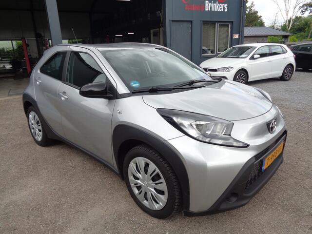 Toyota AYGO X 1.0 VVT-i MT Play Airco, Camera, Carplay/ android auto