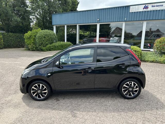 Toyota AYGO 1.0 VVT-i x-cite ultimate,camera,clima.