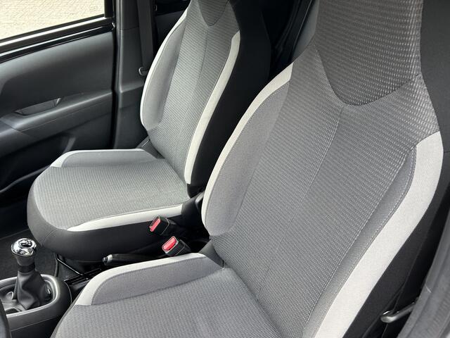 Toyota AYGO 1.0 VVT-i x-cite ultimate,camera,clima.