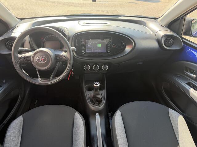 Toyota AYGO X 1.0 VVT-i MT Play