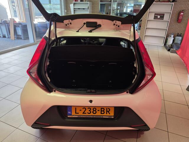 Toyota AYGO 1.0 VVT-i x-fun, Airco, 12 Maanden Bovag garantie