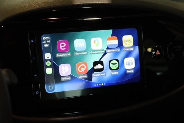 Toyota AYGO X 1.0 VVT-i Pulse Limited, LED, Stoelverwarming, Parkeercamera