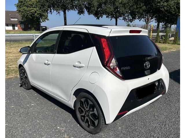 Toyota AYGO 1.0 VVT-i x-joy cabrio