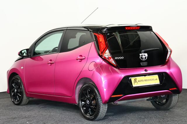 Toyota AYGO 1.0 VVT-i x-cite / Leder / Aut / CarPlay / Camera / Allseason